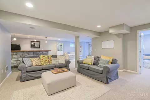 Living - 6809 Stewart Rd, Cincinnati, OH 45236 photo 5 of 5