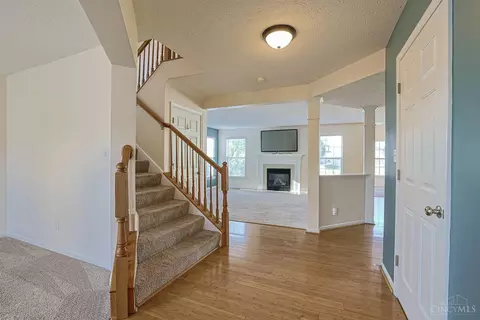Entry Way - 55 Teil Tree Ct, Monroe, OH 45050 photo 1 of 3