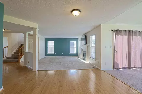 Living - 55 Teil Tree Ct, Monroe, OH 45050 photo 7 of 7