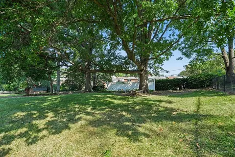 Exterior - 5494 Cleander Dr, Cincinnati, OH 45238 photo 5 of 5