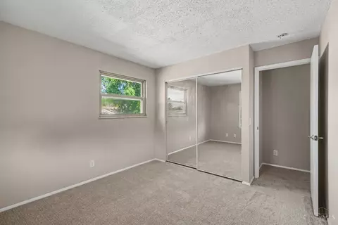 Bedroom - 5494 Cleander Dr, Cincinnati, OH 45238 photo 6 of 7