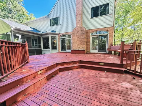 Exterior - 3920 Nicklaus Ct, Cincinnati, OH 45245 photo 7 of 8