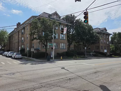 3896 Reading Rd, Cincinnati, OH 45229 photo 2