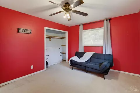 Bedroom - 3712 Shroyer Rd, Kettering, OH 45429 photo 9 of 14