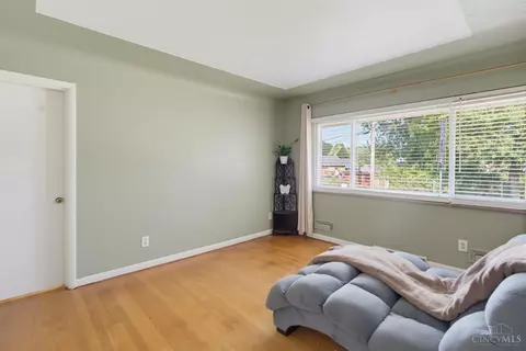 Bedroom - 3712 Shroyer Rd, Kettering, OH 45429 photo 10 of 14