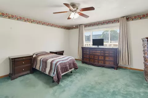 Bedroom - 3712 Shroyer Rd, Kettering, OH 45429 photo 2 of 14