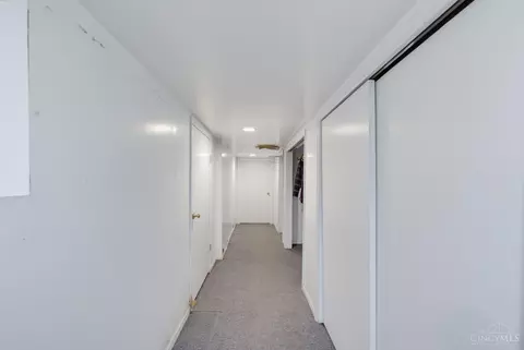 Entry Way - 3712 Shroyer Rd, Kettering, OH 45429 photo 3 of 3
