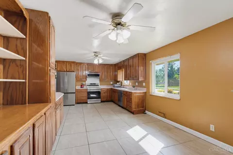 Kitchen - 3712 Shroyer Rd, Kettering, OH 45429 photo 3 of 7