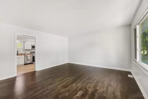 Living - 848 Hawthorne Dr, Cincinnati, OH 45245 photo 1 of 1