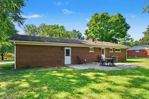 Exterior - 848 Hawthorne Dr, Cincinnati, OH 45245 photo 4 of 5