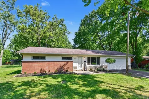 Exterior - 848 Hawthorne Dr, Cincinnati, OH 45245 photo 2 of 5