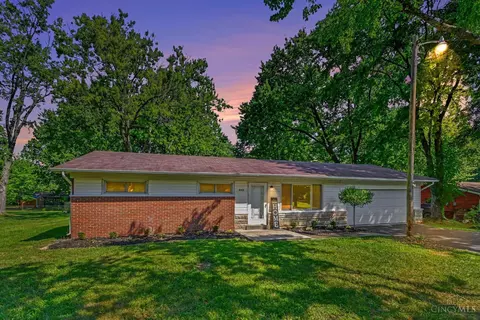 Exterior - 848 Hawthorne Dr, Cincinnati, OH 45245 photo 3 of 5