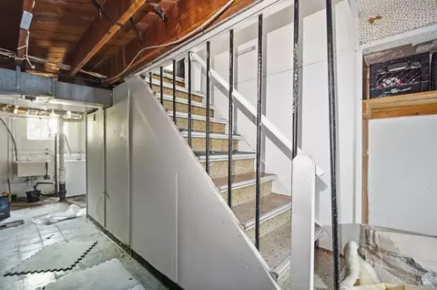 Entry Way - 1231 Thurnridge Dr, Reading, OH 45215 photo 5 of 5