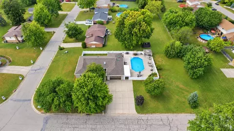 View/Area - 7335 Derby Dr, Hamilton, OH 45011 photo 1 of 2