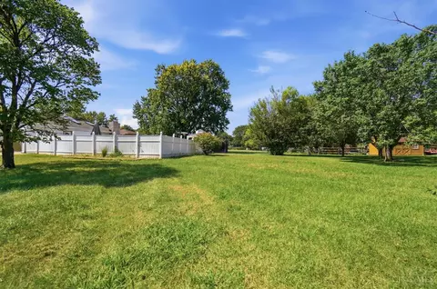 Exterior - 7335 Derby Dr, Hamilton, OH 45011 photo 20 of 22