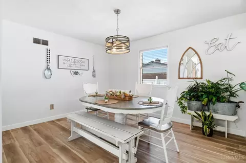 Dining - 7335 Derby Dr, Hamilton, OH 45011 photo 1 of 3