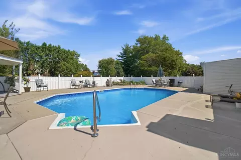 Exterior - 7335 Derby Dr, Hamilton, OH 45011 photo 11 of 22