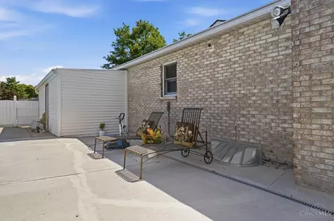 Exterior - 7335 Derby Dr, Hamilton, OH 45011 photo 18 of 22