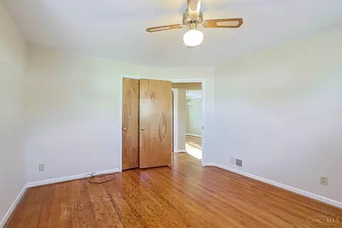Bedroom - 1190 Thurnridge Dr, Reading, OH 45215 photo 2 of 6