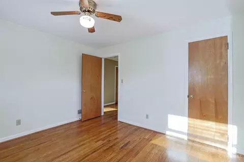 Bedroom - 1190 Thurnridge Dr, Reading, OH 45215 photo 4 of 6