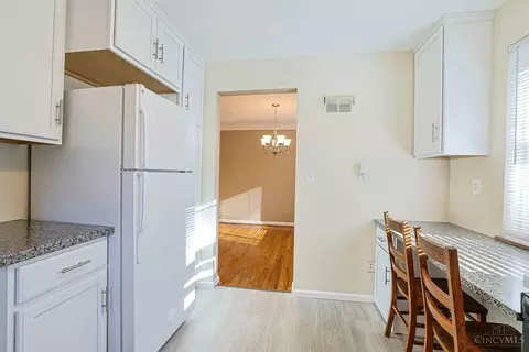 Kitchen - 1190 Thurnridge Dr, Reading, OH 45215 photo 4 of 4