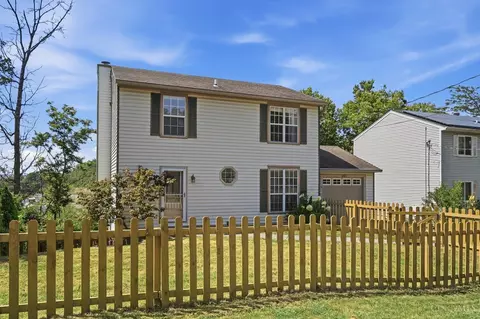 Exterior - 2823 Keystone Dr, Cincinnati, OH 45230 photo 2 of 15