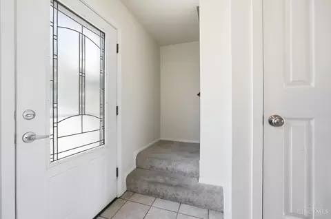 Entry Way - 2823 Keystone Dr, Cincinnati, OH 45230 photo 4 of 4