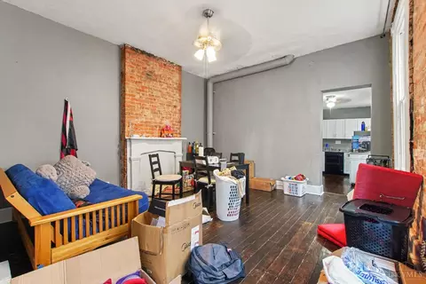 Living - 256 Warner St, Cincinnati, OH 45219 photo 3 of 3