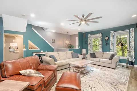 Living - 1015 Cutter St, Cincinnati, OH 45203 photo 3 of 3