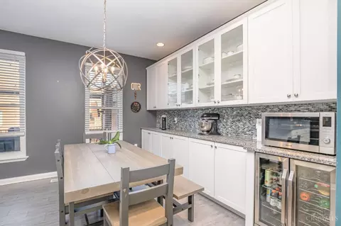 Dining - 1015 Cutter St, Cincinnati, OH 45203 photo 1 of 1