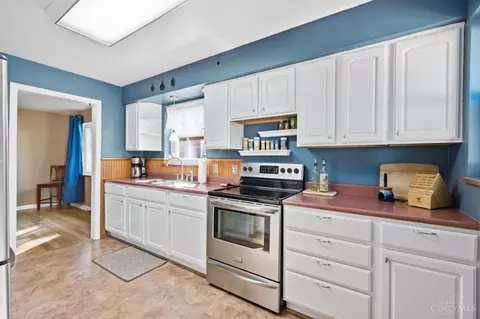 Kitchen - 3713 Simpson Ave, Fairfax, OH 45227 photo 1 of 1