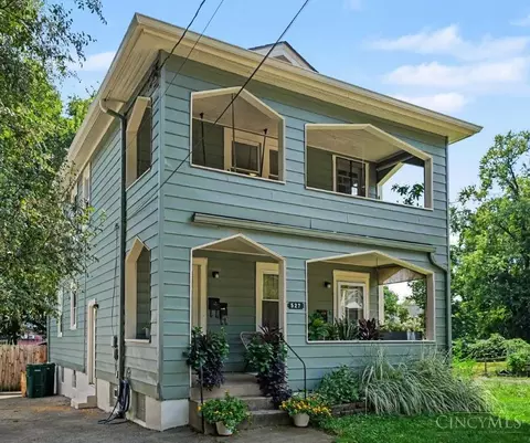 Exterior - 527 Flatt Ter, Cincinnati, OH 45232 photo 1 of 5