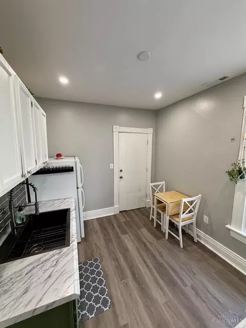 Kitchen - 4368 Eastern Ave, Cincinnati, OH 45226 photo 5 of 5