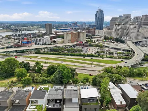 View/Area - 404 Baum St, Cincinnati, OH 45202 photo 2 of 5