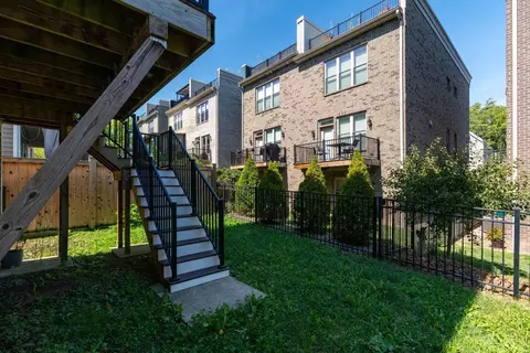 Exterior - 540 Slack St, Cincinnati, OH 45202 photo 4 of 9