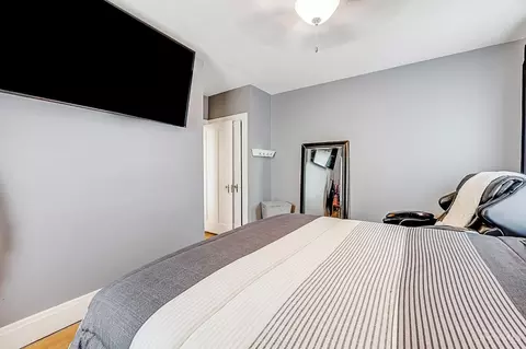 Bedroom - 3333 Meyer Pl, Cincinnati, OH 45211 photo 2 of 6