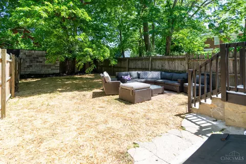 Exterior - 3014 Hackberry St, Cincinnati, OH 45206 photo 12 of 12