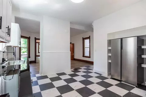 Kitchen - 3014 Hackberry St, Cincinnati, OH 45206 photo 3 of 7
