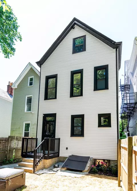 Exterior - 3014 Hackberry St, Cincinnati, OH 45206 photo 8 of 12