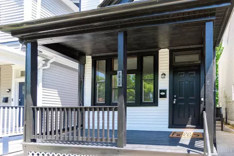 Exterior - 3014 Hackberry St, Cincinnati, OH 45206 photo 5 of 12
