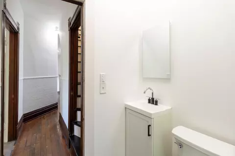 Entry Way - 3014 Hackberry St, Cincinnati, OH 45206 photo 11 of 16