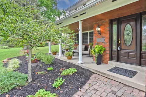 Exterior - 7892 Kimbee Dr, Cincinnati, OH 45244 photo 4 of 16