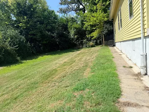 Exterior - 1633 First Ave, Cincinnati, OH 45205 photo 3 of 5