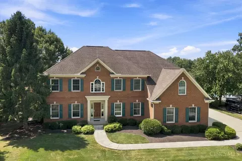 1627 Fairway Crst, Loveland, OH 45140