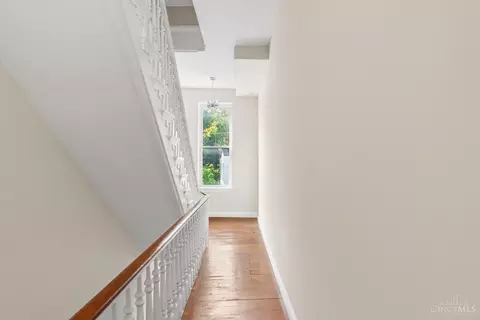 Entry Way - 2600 Hackberry St, Cincinnati, OH 45206 photo 2 of 7