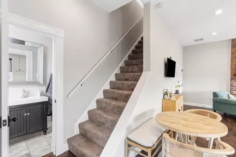 Entry Way - 2600 Hackberry St, Cincinnati, OH 45206 photo 6 of 7