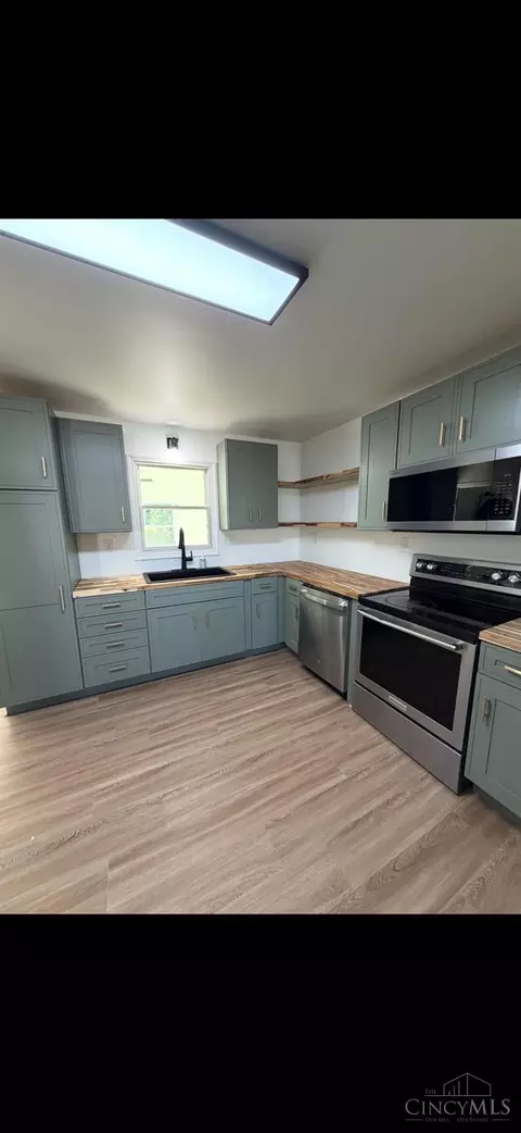Kitchen - 60 Maple St, Sardinia, OH 45171 photo 1 of 3