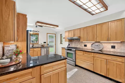 Kitchen - 7877 State Rd, Cincinnati, OH 45255 photo 1 of 4
