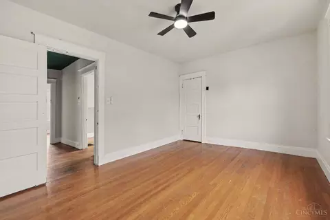 Bedroom - 1000 Overlook Ave, Cincinnati, OH 45238 photo 4 of 8
