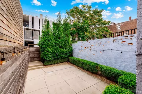 Exterior - 16 Thirteenth St, Cincinnati, OH 45202 photo 6 of 7